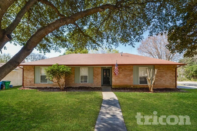 Foto del edificio - 6227 Ridge Pl St