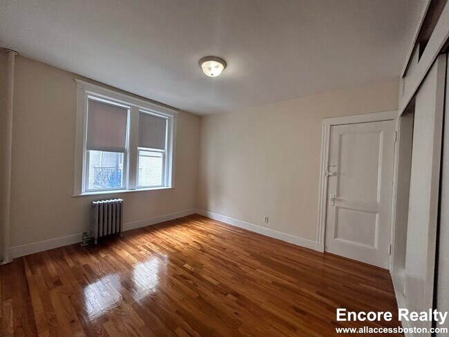 Foto del edificio - 131 Washington St