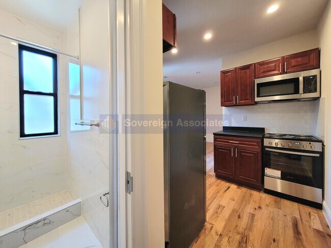 Foto del edificio - 634 St Nicholas Ave