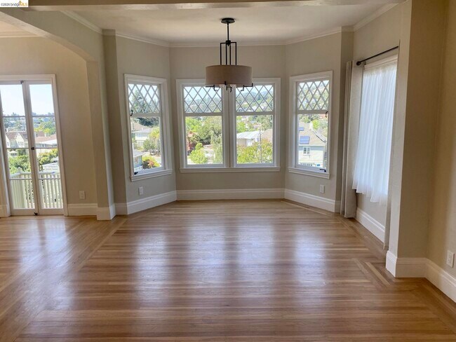 Foto del edificio - 4209 Balfour Ave