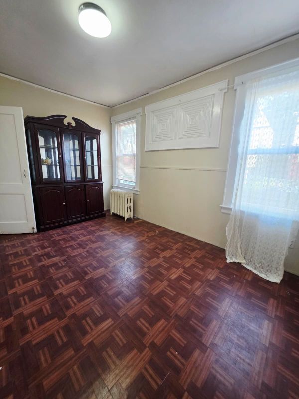 Foto del edificio - 23 Maple Pl
