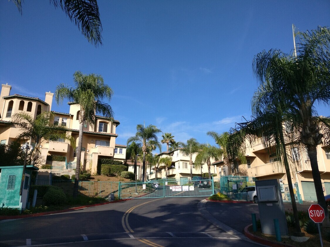 Foto del edificio - 3711 Baldwin St