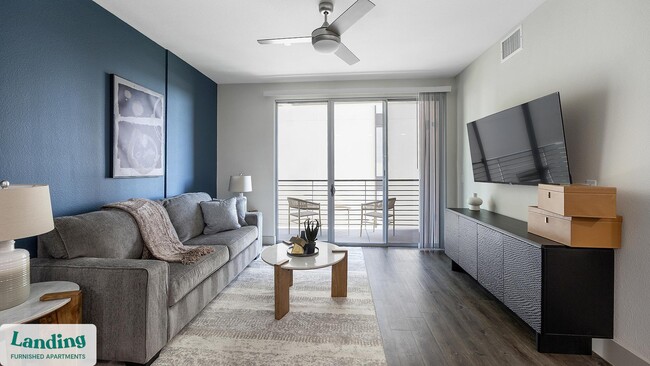 Foto del edificio - 2323 E Highland Ave