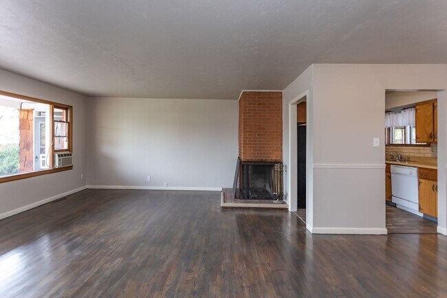 Foto del edificio - Nice Ranch Style Home in D12!
