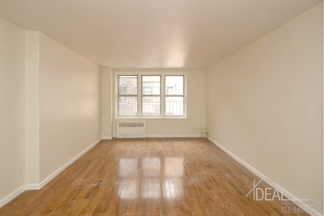Building Photo - 483 Ocean Parkway #3HR
