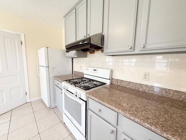 Foto del edificio - 2308-2310 26th Ave.