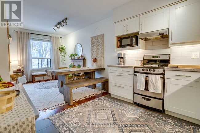 Photo du bâtiment - 39 Poucher St