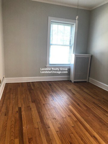 Building Photo - 736 Reba Pl