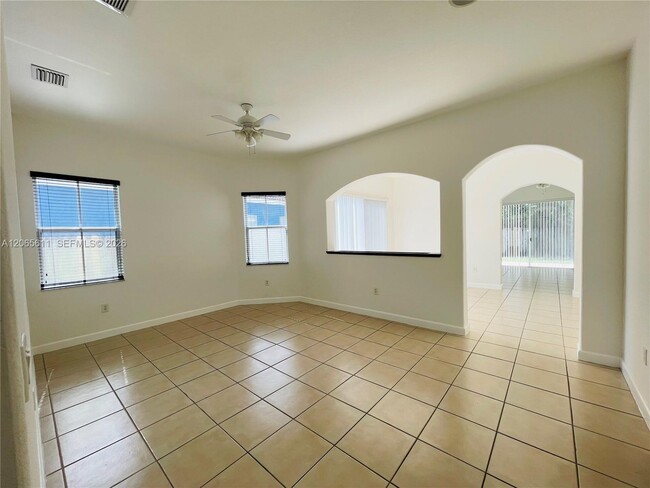 Building Photo - 18162 NW 91st Ct