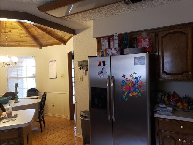 Building Photo - 630 Rickey Canyon Ave
