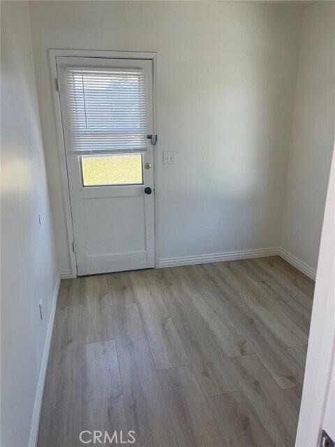Building Photo - 5322 Encinita Ave