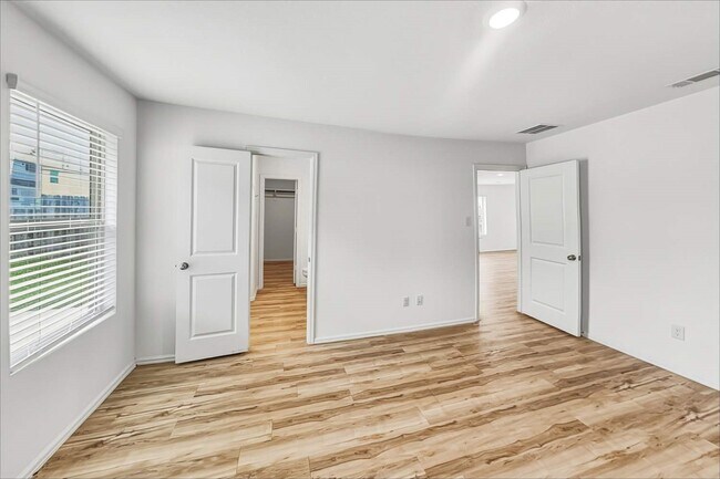 Foto del edificio - 22259 Stoney Ravine Dr