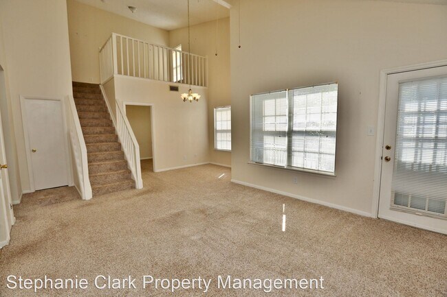 Building Photo - 2 br, 1 bath House - 1020 Villas Court