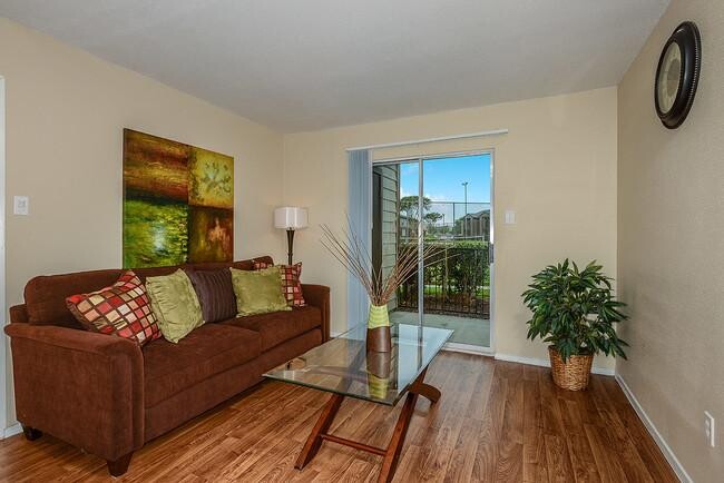 Foto del edificio - 1 bedroom in Dallas TX 75226