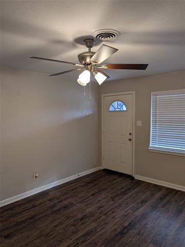 Building Photo - 5553 Patton Dr