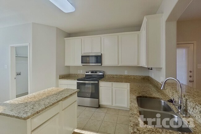 Foto del edificio - 1470 Waldrop Dr