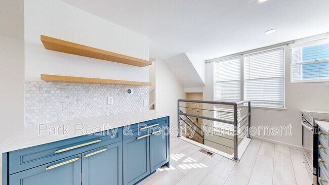 Foto del edificio - 1300 Garfield St