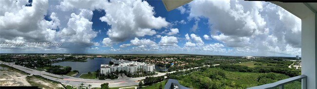 Foto del edificio - 2000 Metropica Wy