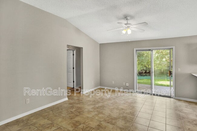 Building Photo - 2067 Wax Myrtle Ct