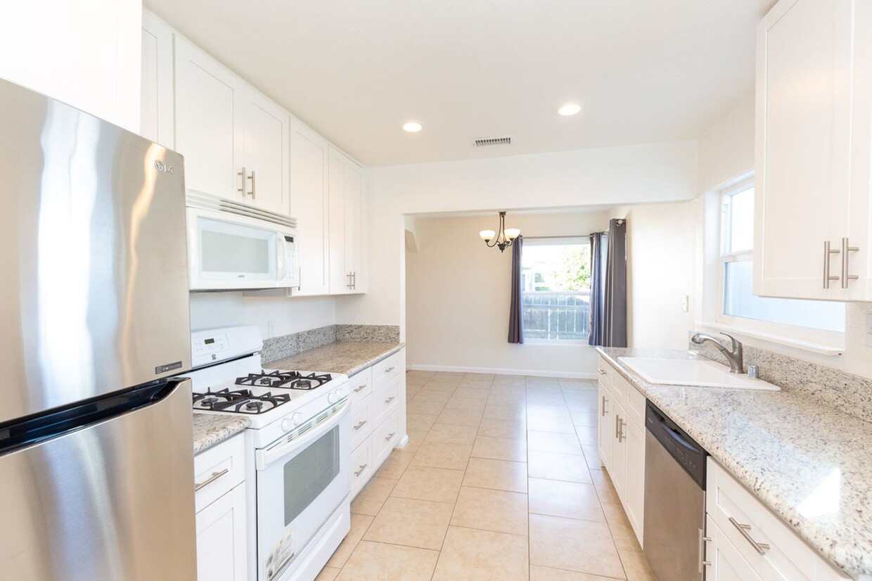 Primary Photo - ***LA MESA BEST KEPT SECRET*** AVAILABLE N...
