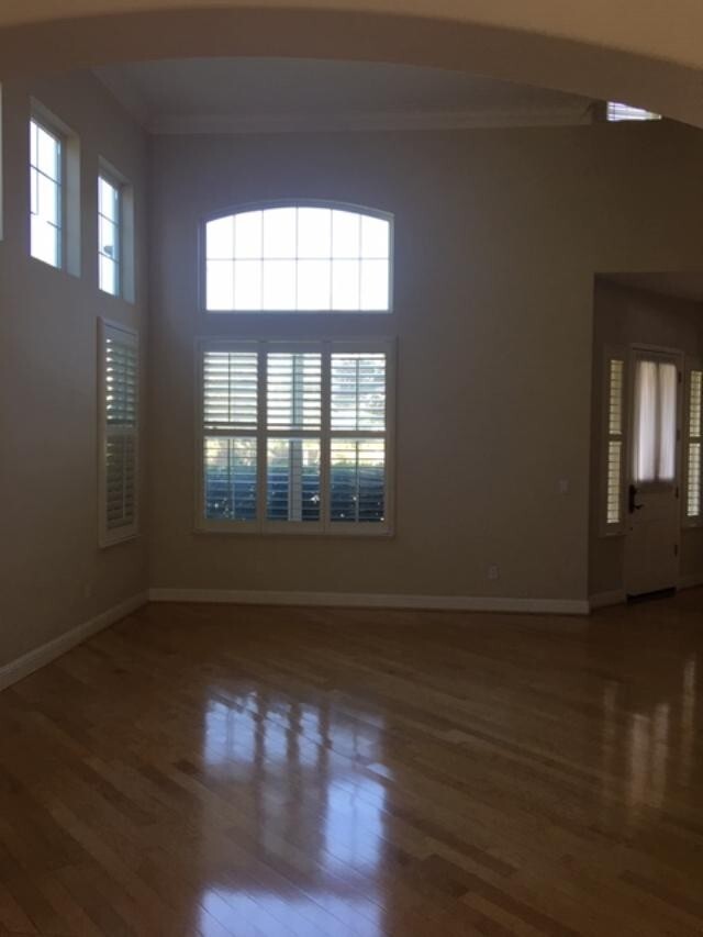 Building Photo - 4 Bedroom in Desirable Mission Ranch Neigh...