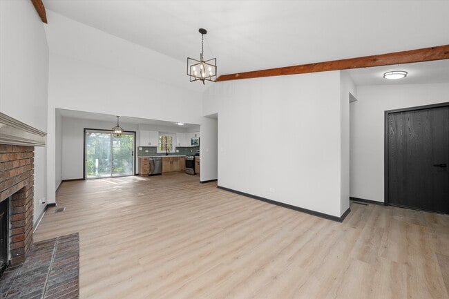 Building Photo - 8040 Geneva St