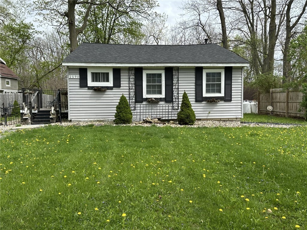 Foto principal - 2590 Scottsville Rd