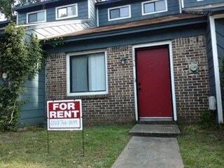 Primary Photo - 2340 Sandpiper St
