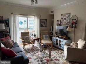 Building Photo - 1571 Spring Gate Dr.