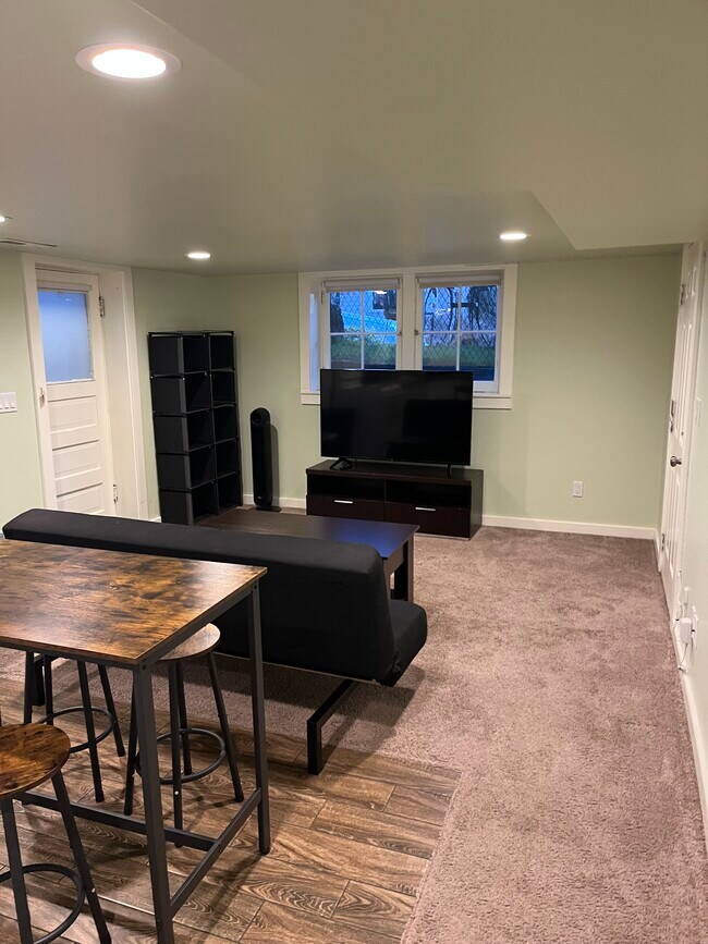 Foto del edificio - 3622 37th Ave S