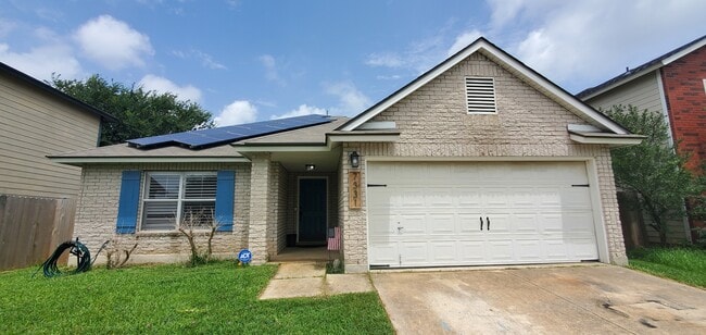 Front of home - 7331 Cortland Crk