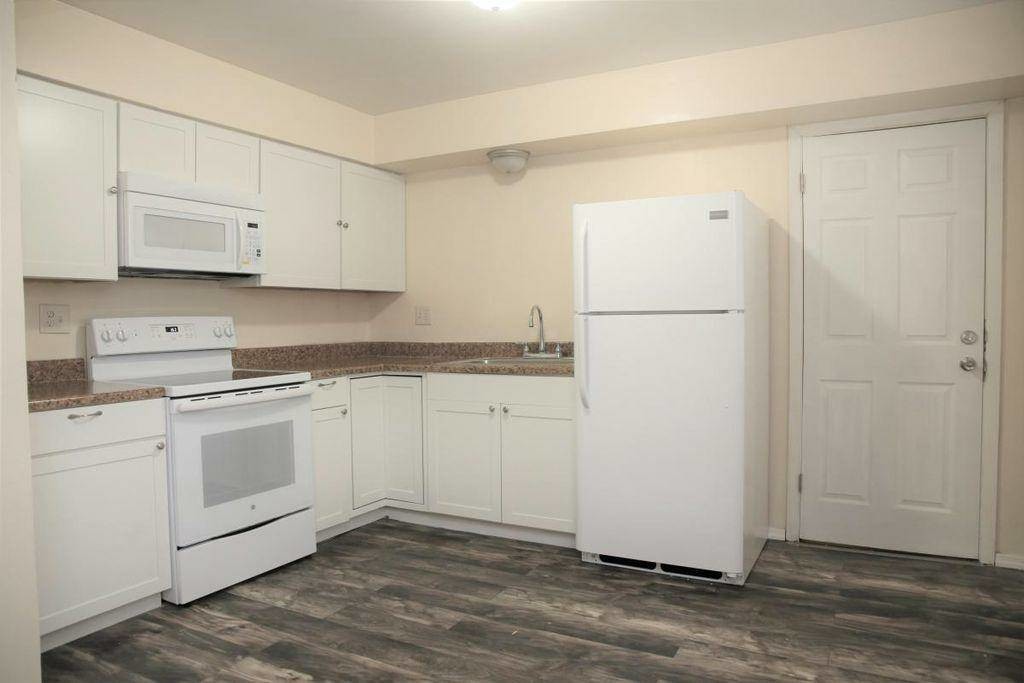 Foto principal - 4994 N High St