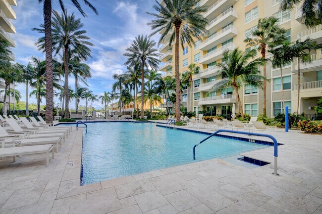Foto del edificio - 700 E Boynton Beach Blvd