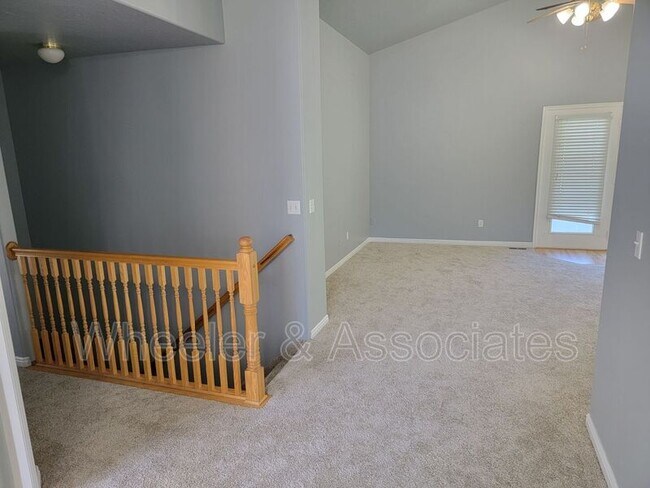 Foto del edificio - 1106 E 2625 N