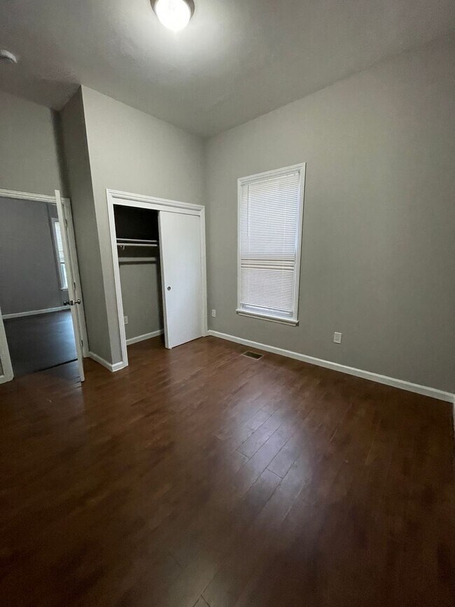 Foto del edificio - Great Duplex (1014 21st)