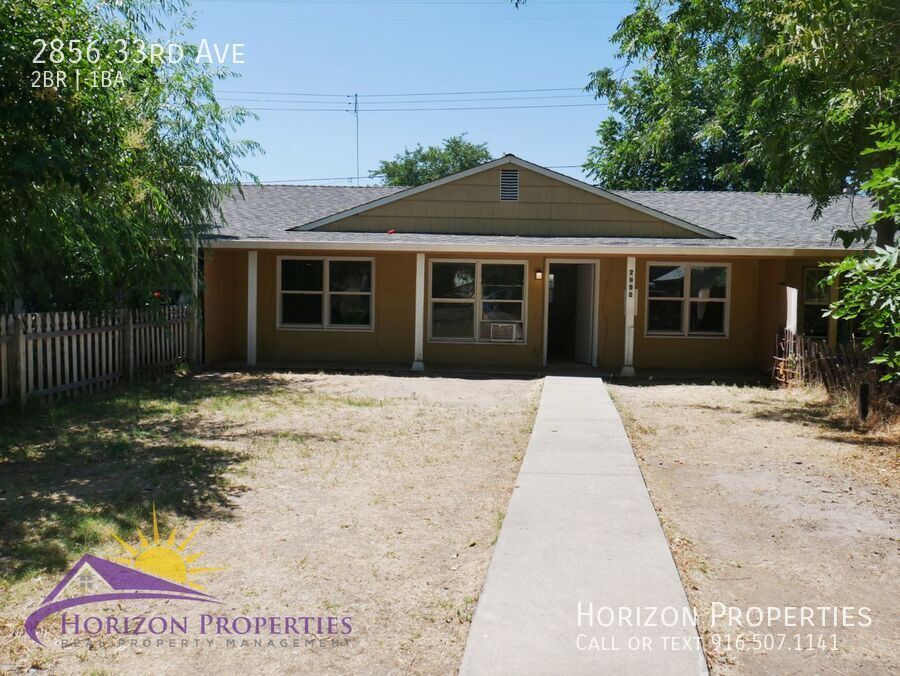 Foto principal - Cozy 2 Bed 1 Bath 700 sqft Sacramento Triplex