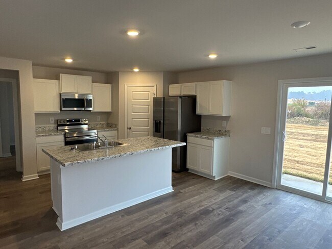 Foto del edificio - *PRE-LEASING* Brand New Four Bedroom | Two Bathroom Home in Cullman