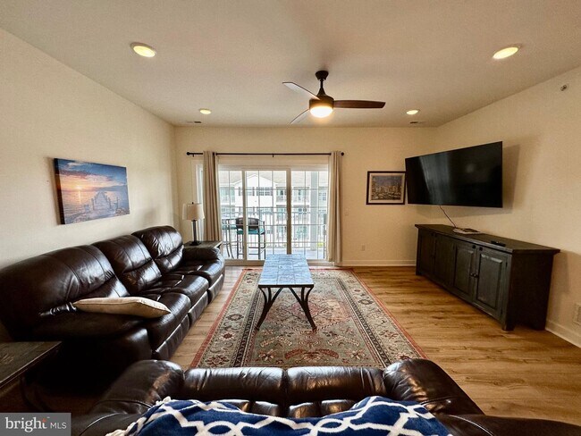 Building Photo - 33737 Skiff Aly