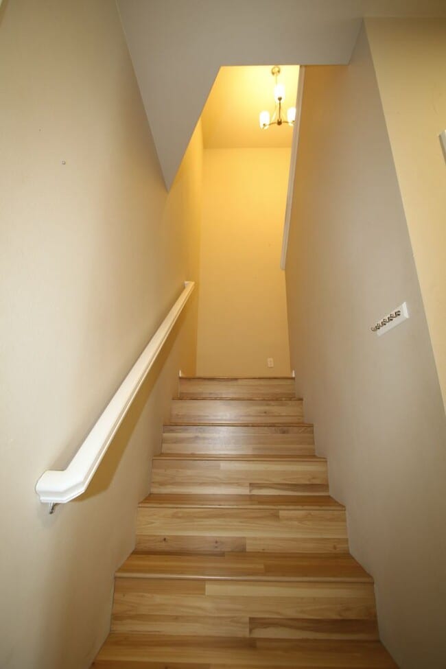 Building Photo - 368 SKWENTNA Dr