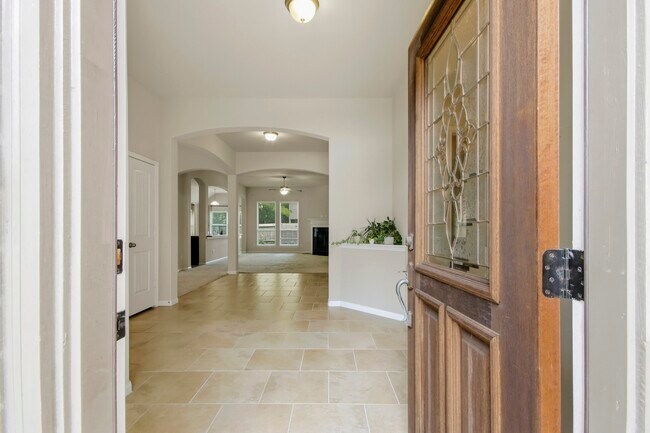 Foto del edificio - 24142 Auburn Woods Ct
