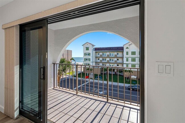 Foto del edificio - 14001 Gulf Blvd