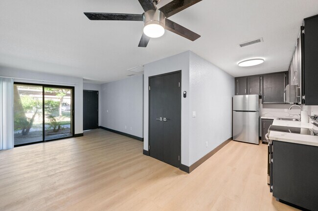 Foto del edificio - 2822 N Auburn Cir