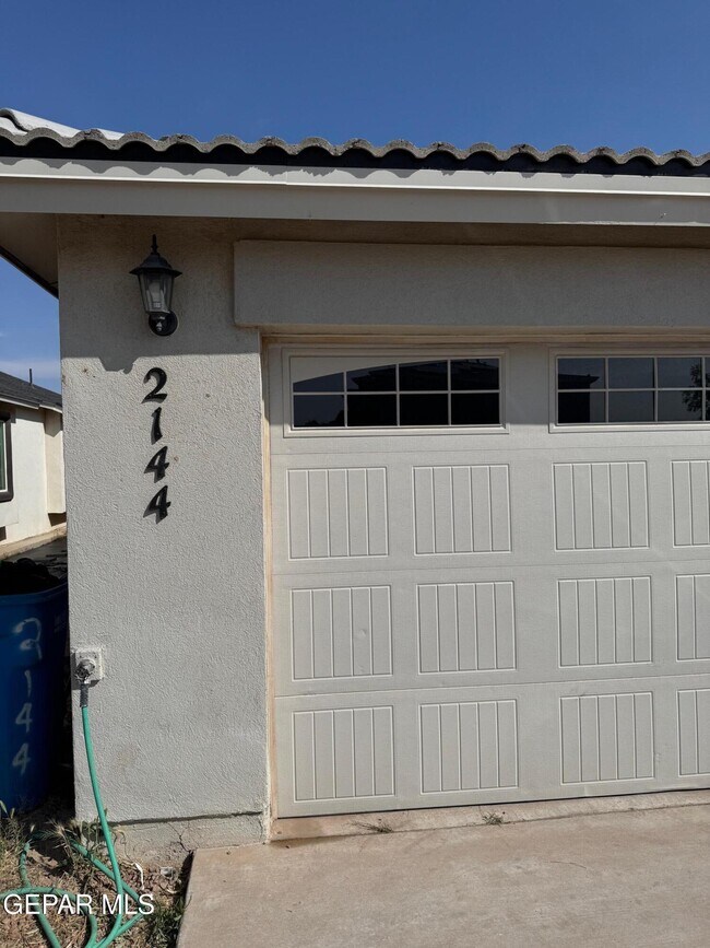 Foto del edificio - 2144 Purple Valley Rd