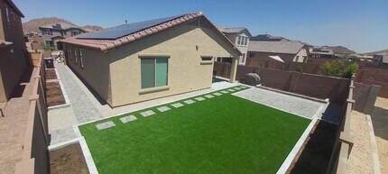 Building Photo - 7117 W Andrea Dr