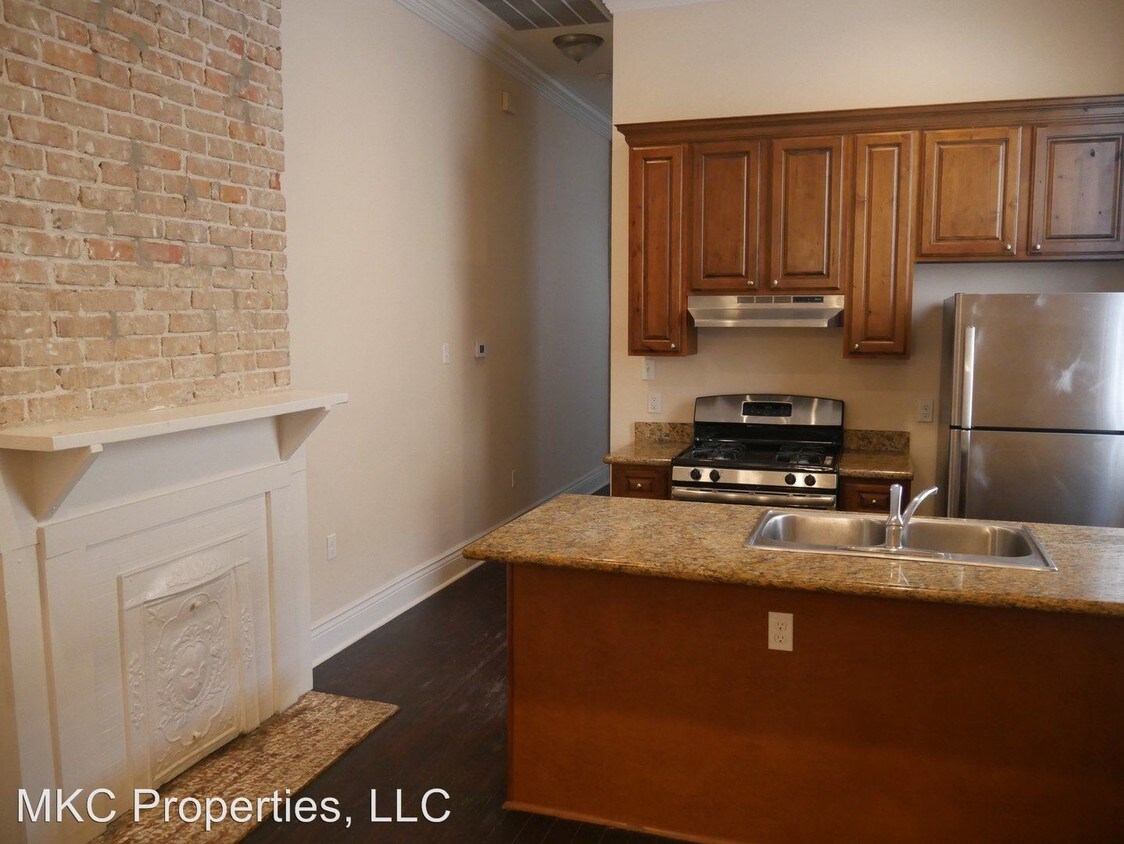 3216 Bienville St, New Orleans, LA 70119 Condo for Rent in New