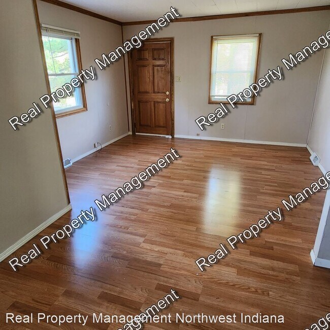Building Photo - 3 br, 1 bath House - 3516 Indiana St