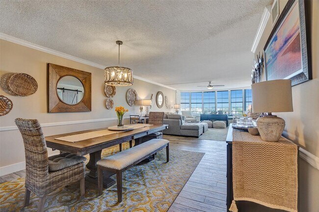 Foto del edificio - 3051 NE 48th St