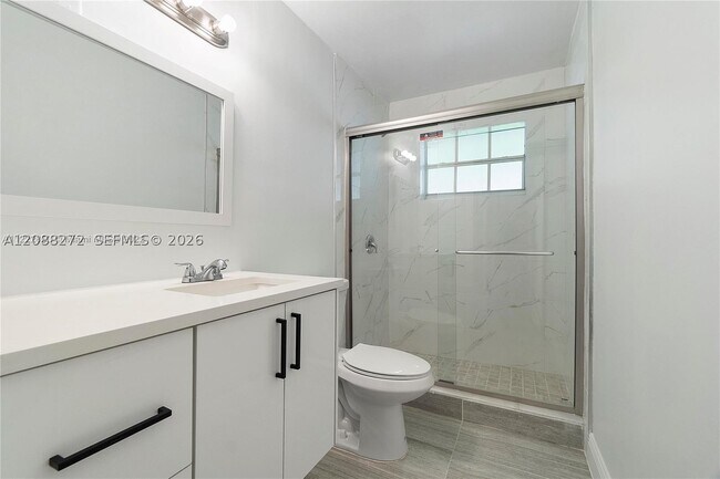 Foto del edificio - 2906 NW 13th St