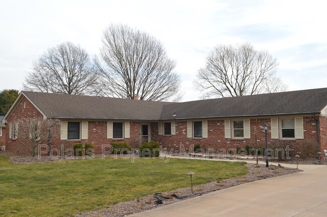 Building Photo - 19645 Allisonville Rd
