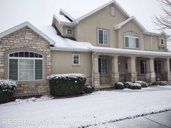 Building Photo - 4 br, 3.5 bath House - 5557 W Coventry Road